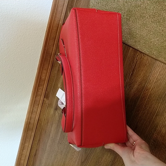 🆕 COACH Gorgeous Leather Tote - Picture 13 of 16